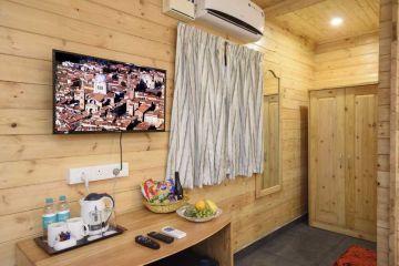 Memorable 4 Days 3 Nights South Goa Luxury Trip Package