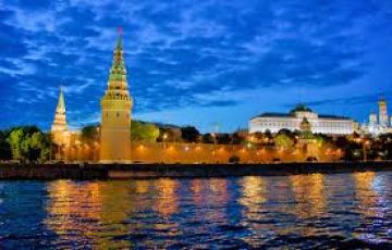 Family Getaway 7 Days Saint Petersburg Holiday Package