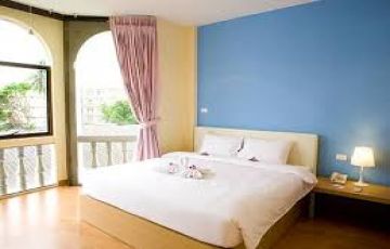 Magical 7 Days Phuket Shopping Trip Package