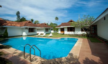 Memorable 3 Days Cochin Friends Vacation Package