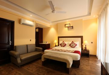 Mumbai Trek Tour Package for 4 Days