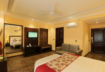 Mumbai Trek Tour Package for 4 Days