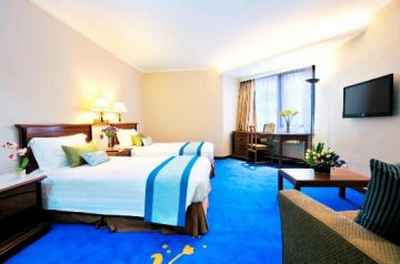 Heart-warming 6 Days Hng Honeymoon Vacation Package