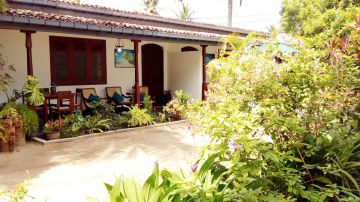 Memorable Colombo Heritage Tour Tour Package from Mumbai