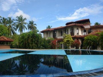 Beautiful 6 Days Sri Lanka Colony Holiday Package
