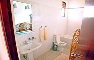 Beautiful 6 Days Sri Lanka Colony Holiday Package