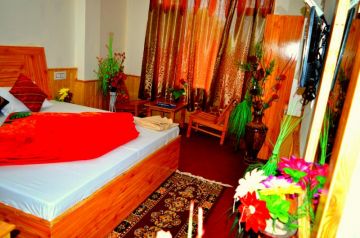 Experience 2 Days 1 Night Manali Family Holiday Package Experience 2 Days 1 Night Manali Family Holiday Package
