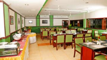 Best 5 Days Delhi to Dubai Vacation Package