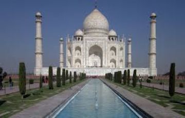 Family Getaway 6 Days Agra Trip Package