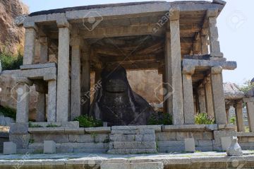 Best Hampi Historical Places Tour Package for 4 Days
