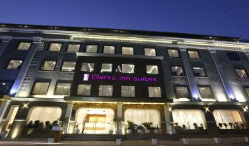 3 Days Kashmir Hill Stations Tour Package