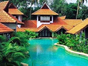 4 Days Mumbai to Kerala Weekend Getaways Tour Package