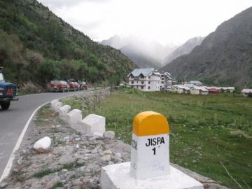 Beautiful 10 Days Srinagar Mountain Tour Package
