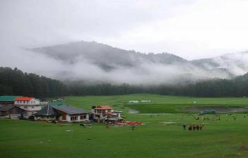 Family Getaway 4 Days 3 Nights Chandigarh Honeymoon Vacation Package