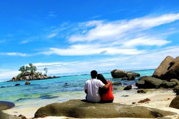 Best 6 Days 5 Nights Praslin Honeymoon Trip Package