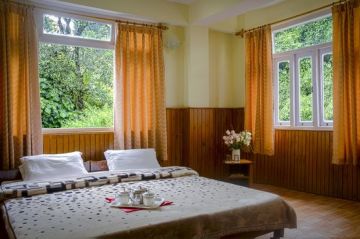 Amazing 4 Days Darjeeling Culture Vacation Package