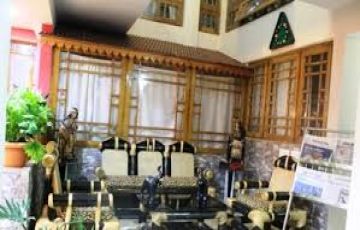 Ecstatic 4 Days Mumbai to Darjeeling Family Holiday Package