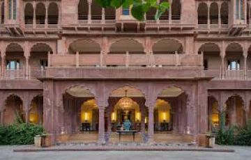 Best 5 Days Delhi to Indore Weekend Getaways Vacation Package