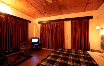 Beautiful 3 Days Jaipur to Bandhavgarh Colony Nightlife Tour Package