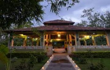 Beautiful 3 Days Jaipur to Bandhavgarh Colony Nightlife Tour Package