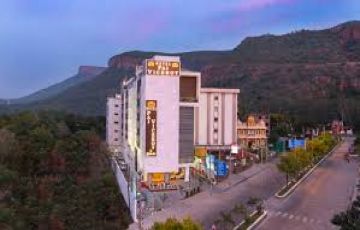 Pleasurable Tirupati Beach Tour Package for 4 Days from Mumbai