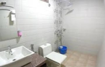 Heart-warming 5 Days Delhi to Goa Honeymoon Trip Package