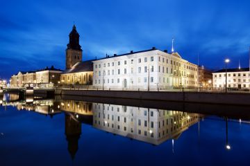 10 Days 9 Nights Gteborg, Malm, Uppsala and Stockholm Honeymoon Holiday Package