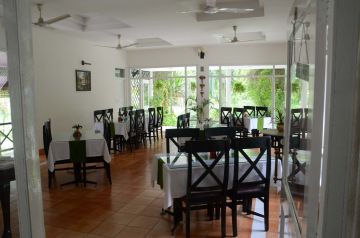 6 Days Kolkata, Sliguri, Guwahati to Guwahati Trip Package