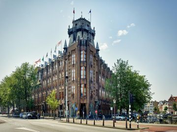 Family Getaway 4 Days Amsterdam Nature Holiday Package