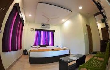 Ecstatic Bangalore Forest Tour Package from Delhi