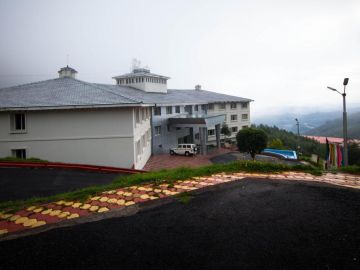 Magical 5 Days Ooty Family Vacation Vacation Package