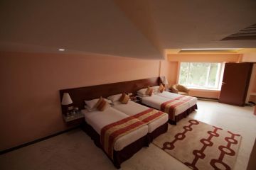 Magical 5 Days 4 Nights Kodaikanal Family Vacation Tour Package