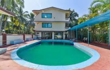 Pleasurable 4 Days Delhi to Goa Honeymoon Holiday Package