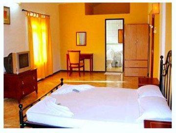 Best 4 Days Delhi to Goa Trip Package