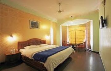 Memorable Shimla Tour Package for 4 Days from Delhi