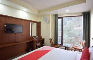 Family Getaway 5 Days Delhi to Shimla Offbeat Vacation Package