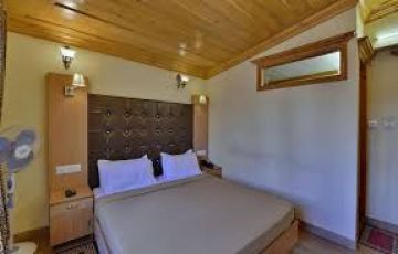 Beautiful 5 Days Delhi to Shimla Vacation Package