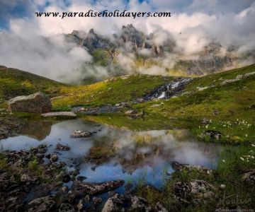 Family Getaway 4 Days Dehradun to Corbett Beach Trip Package