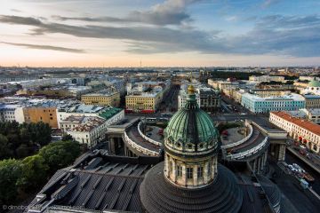 Family Getaway 6 Days 5 Nights Peterhof Honeymoon Trip Package