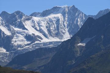 Best Leh Offbeat Tour Package from Manali