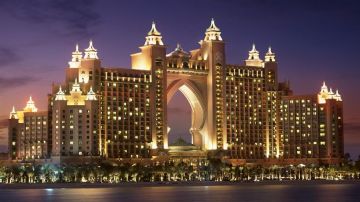 Family Getaway 6 Days Delhi to Dubai Resort Tour Package
