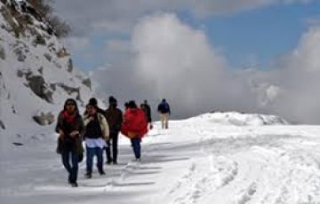 Family Getaway 5 Days Mumbai to Shimla Vacation Package