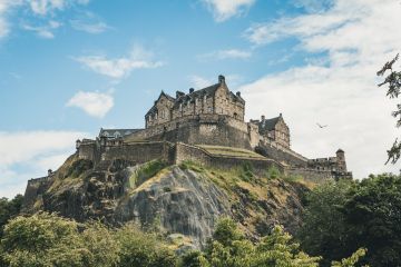 Best 11 Days Glasgow Luxury Trip Package