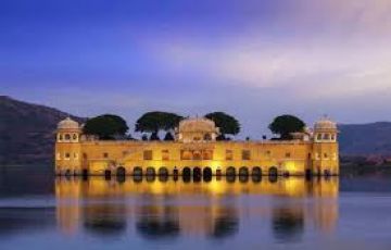 Magical 3 Days Jaipur Lake Vacation Package