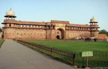 Experience 4 Days 3 Nights Udaipur Heritage Tour Holiday Package