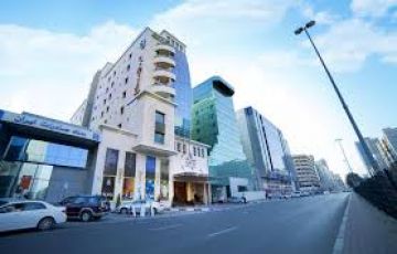 Pleasurable 4 Days Delhi to Dubai Holiday Package