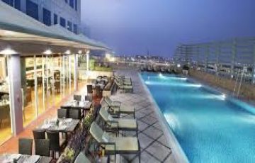 Experience 4 Days Delhi to Dubai Trip Package