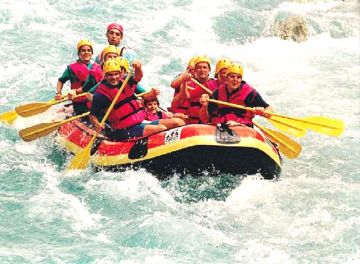 Family Getaway 4 Days 3 Nights Manali Friends Vacation Package