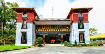 Amazing 8 Days 7 Nights Yumthang Vacation Package