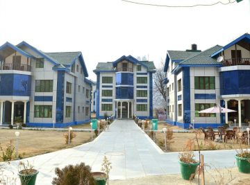 Experience 3 Days Srinagar to Gulmarg Colony Snow Vacation Package